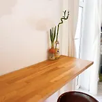 Schoenes, Zentral Gelegenes Kulturzimmer Erfurt