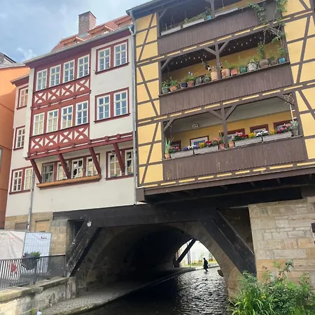 Schoenes, Zentral Gelegenes Kulturzimmer Rum i privatbostad