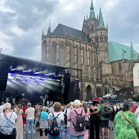Habitación en casa particular Schoenes, Zentral Gelegenes Kulturzimmer Érfurt