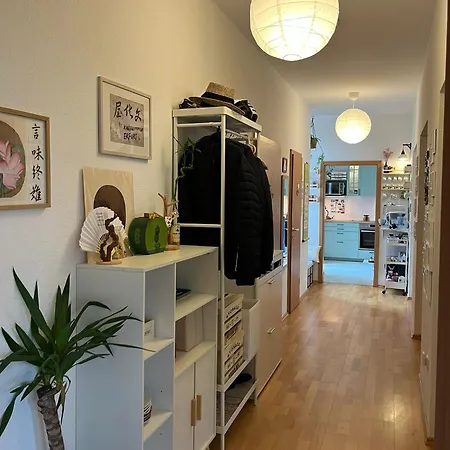 Schoenes, Zentral Gelegenes Kulturzimmer Erfurt