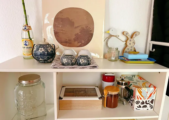 Schoenes, Zentral Gelegenes Kulturzimmer Erfurt