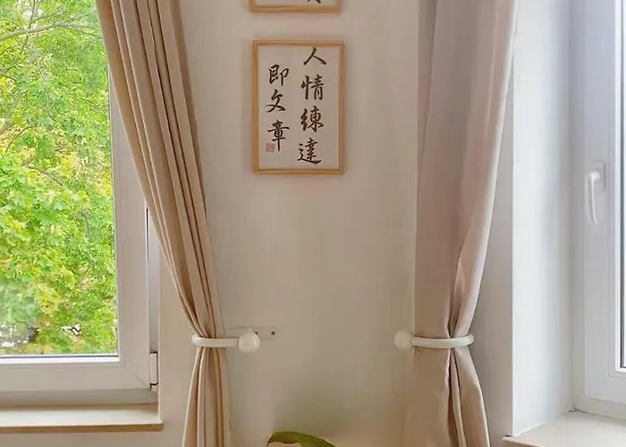 Schoenes, Zentral Gelegenes Kulturzimmer